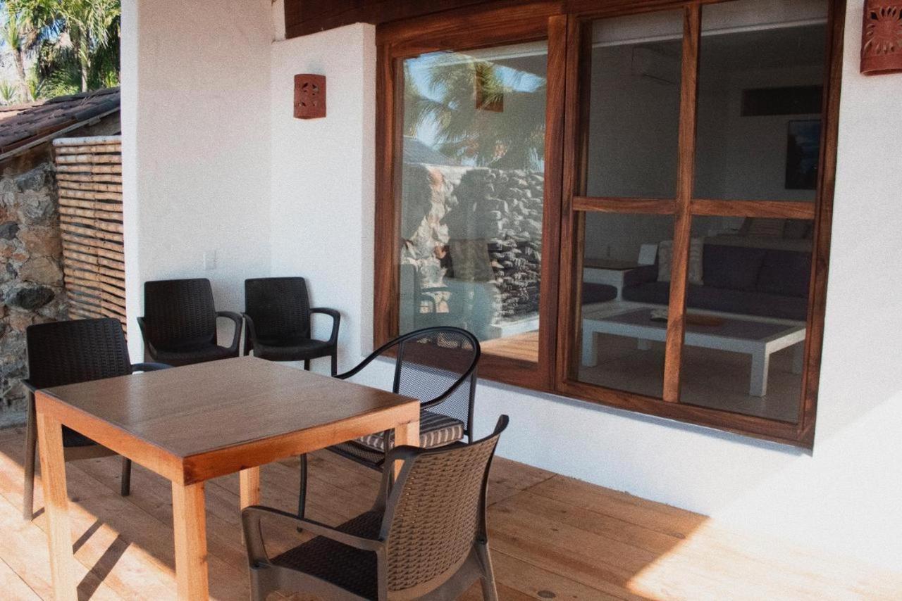 Casa Faro Bed & Breakfast Troncones Exterior photo