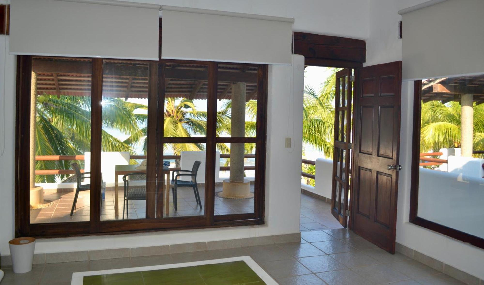 Casa Faro Bed & Breakfast Troncones Exterior photo