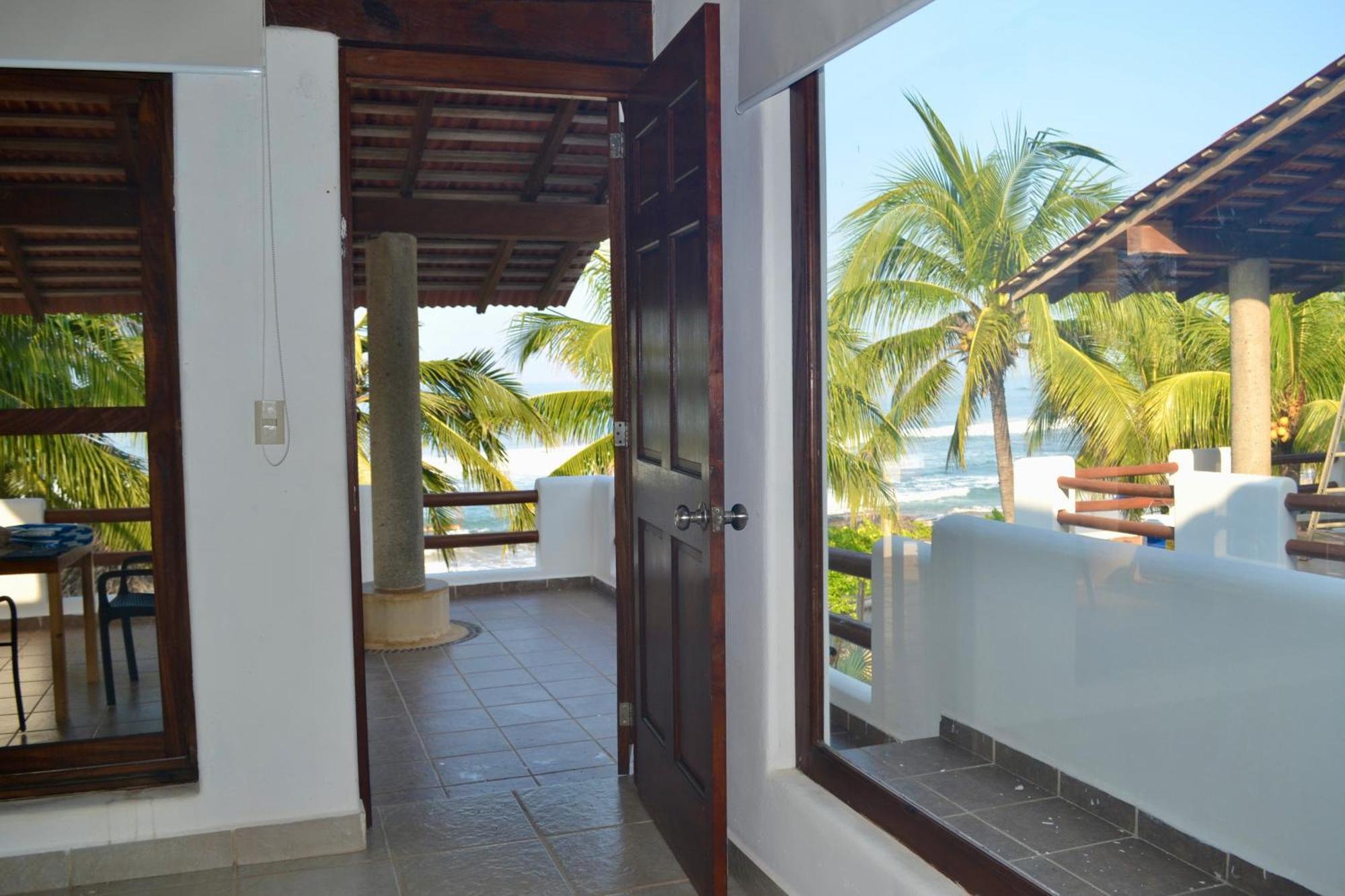 Casa Faro Bed & Breakfast Troncones Exterior photo