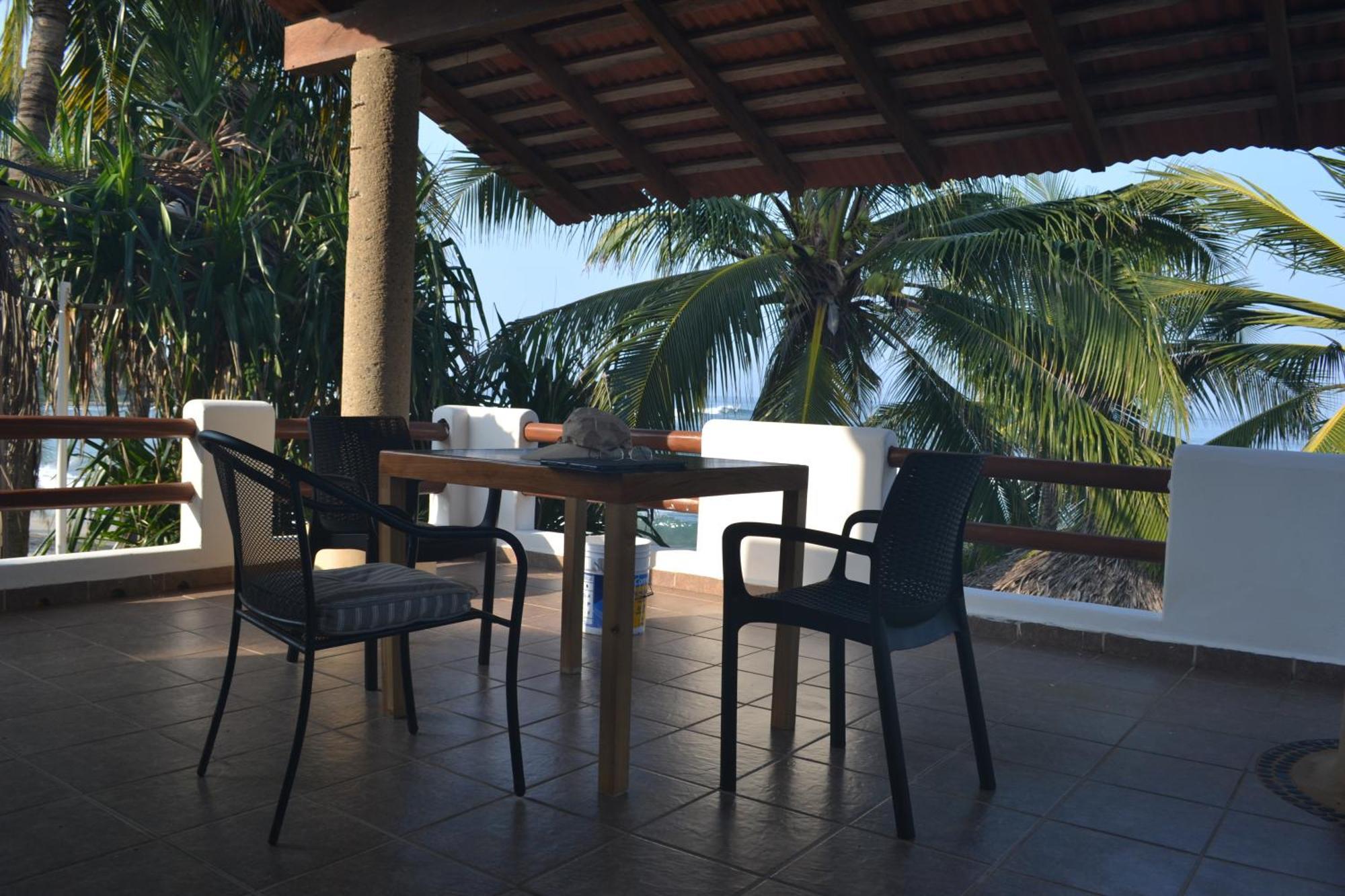 Casa Faro Bed & Breakfast Troncones Exterior photo